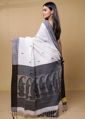 White Khadi Cotton Saree With Blouse Piece