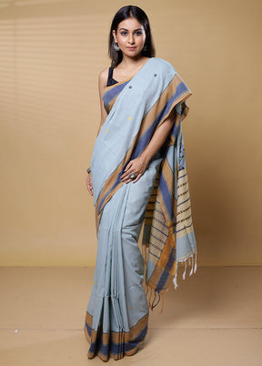 Green Khadi Cotton Saree With Blouse Piece