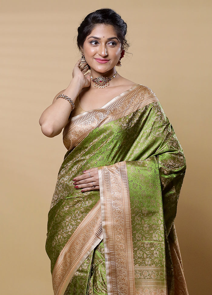 Green Jamewar Silk Saree With Blouse Piece