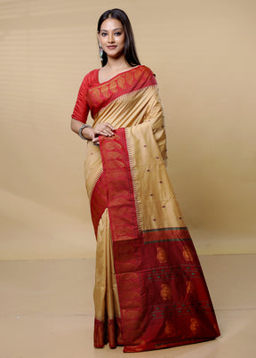 Cream Kanjivaram Silk Saree With Blouse Piece