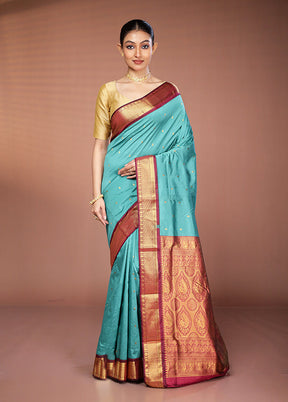 Green Kanjivaram Silk Saree With Blouse Piece