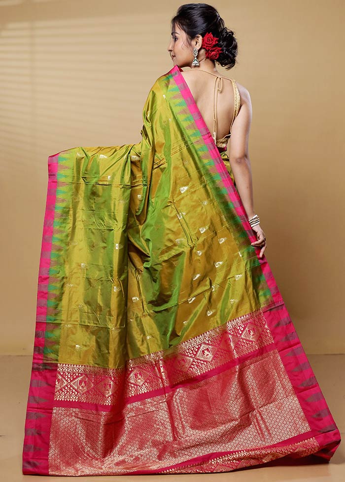 Green Kanjivaram Silk Saree With Blouse Piece