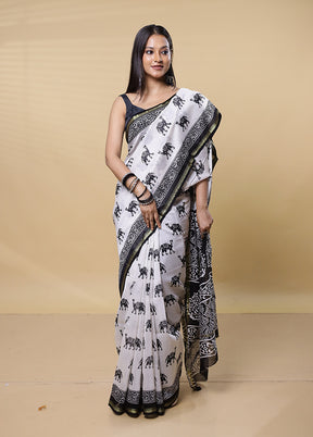 White Chanderi Cotton Saree With Blouse Piece