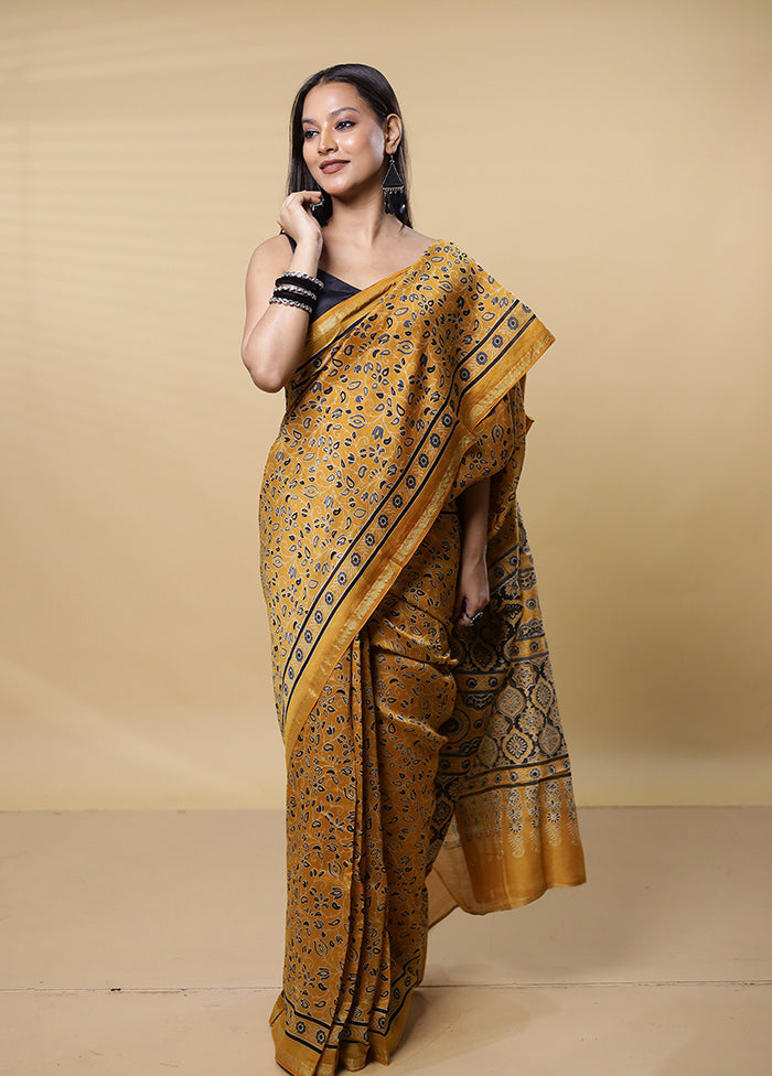 Yellow Chanderi Cotton Saree With Blouse Piece