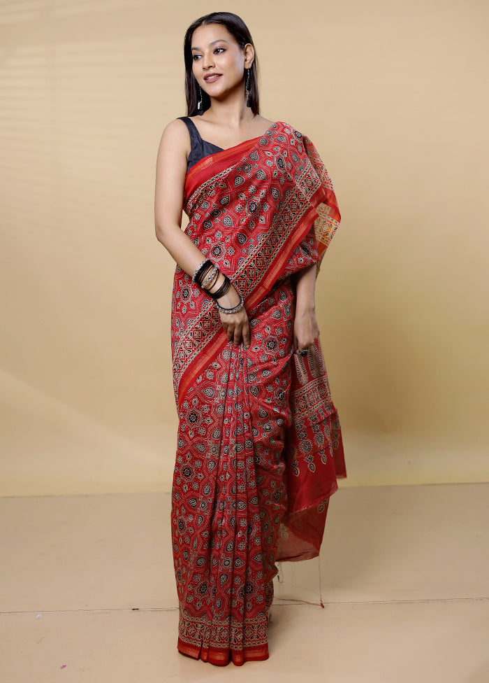 Red Chanderi Cotton Saree With Blouse Piece