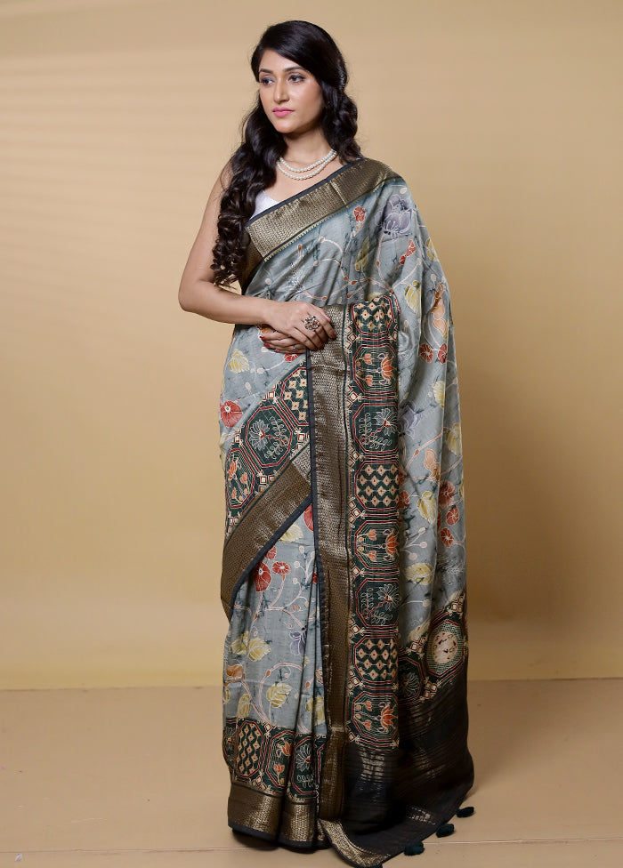 Green Dupion Silk Saree With Blouse Piece