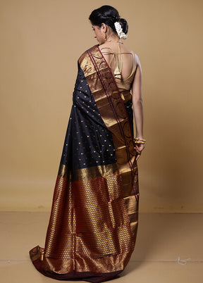 Black Handloom Kanjivaram Pure Silk Saree With Blouse Piece