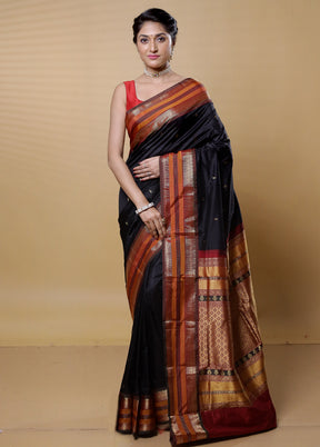 Black Handloom Kanjivaram Pure Silk Saree With Blouse Piece