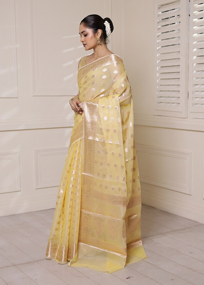 Cream Organza Saree With Blouse Piece