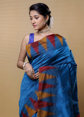 Blue Kanjivaram Silk Saree With Blouse Piece