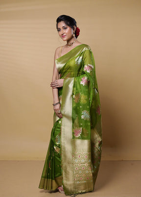 Green Organza Saree With Blouse Piece