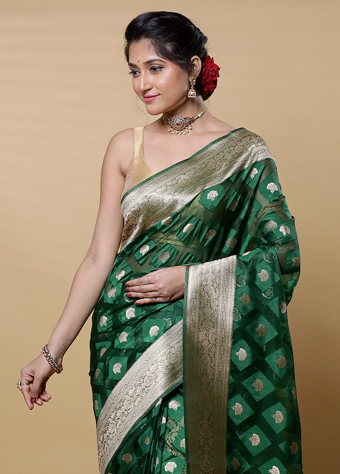 Green Dupion Silk Saree With Blouse Piece