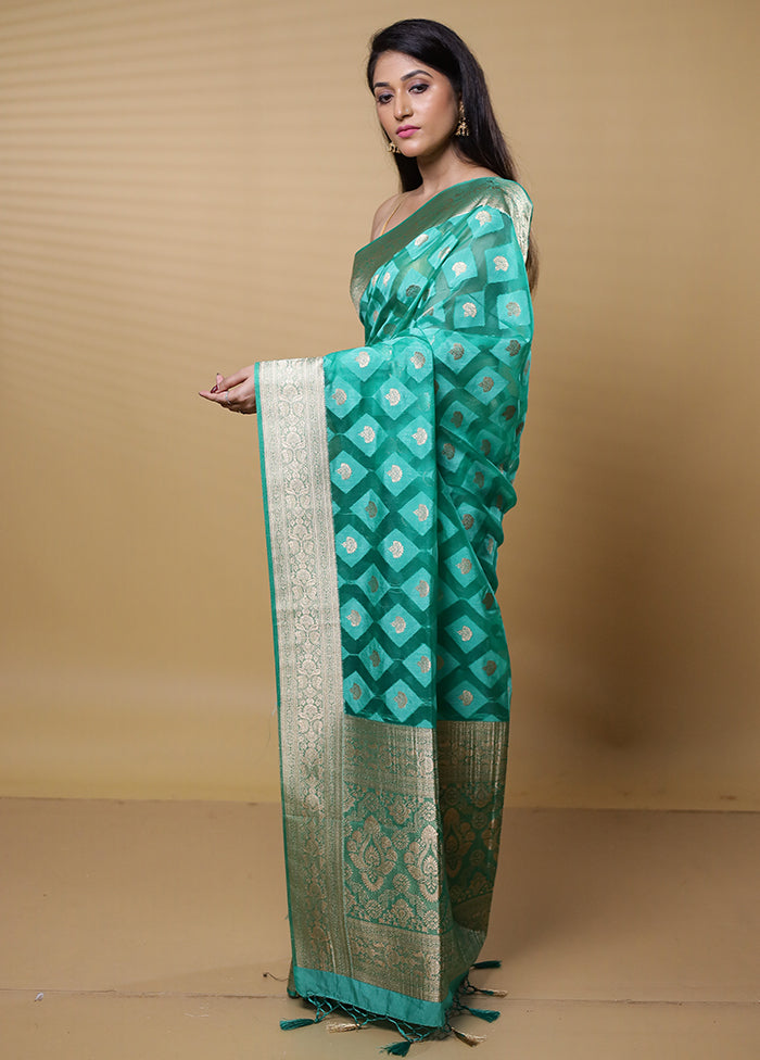 Green Dupion Silk Saree With Blouse Piece