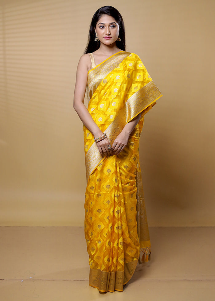 Yellow Dupion Silk Saree With Blouse Piece