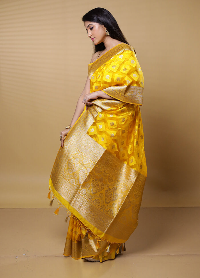 Yellow Dupion Silk Saree With Blouse Piece