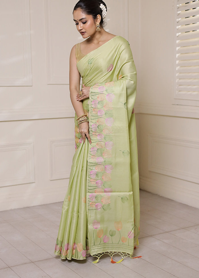 Green Dupion Silk Saree With Blouse Piece