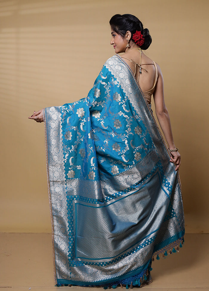 Blue Dupion Silk Saree With Blouse Piece