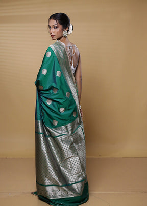 Green Dupion Silk Saree With Blouse Piece