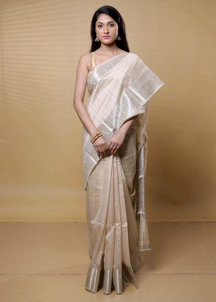 Cream Dupion Silk Saree With Blouse Piece