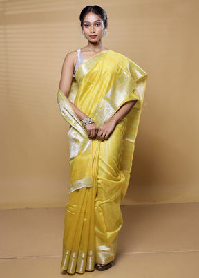 Yellow Dupion Silk Saree With Blouse Piece