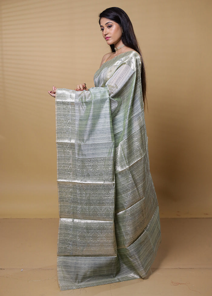 Green Dupion Silk Saree With Blouse Piece