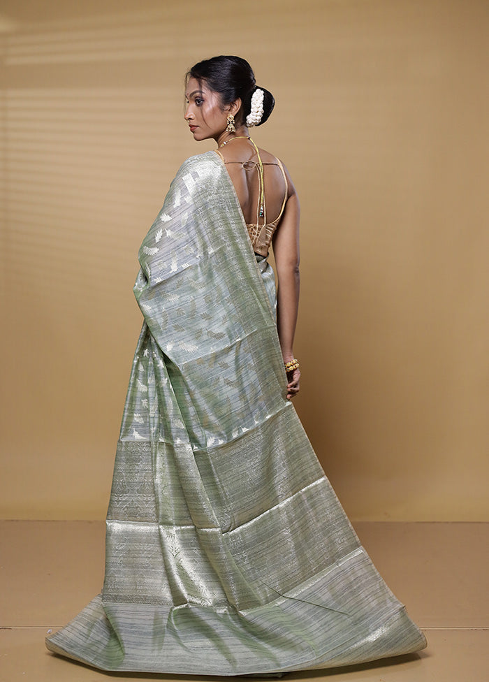 Green Dupion Silk Saree With Blouse Piece