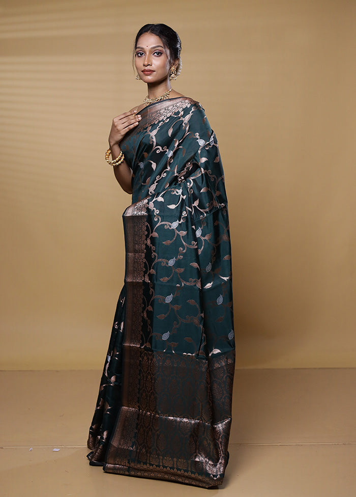 Green Dupion Silk Saree With Blouse Piece