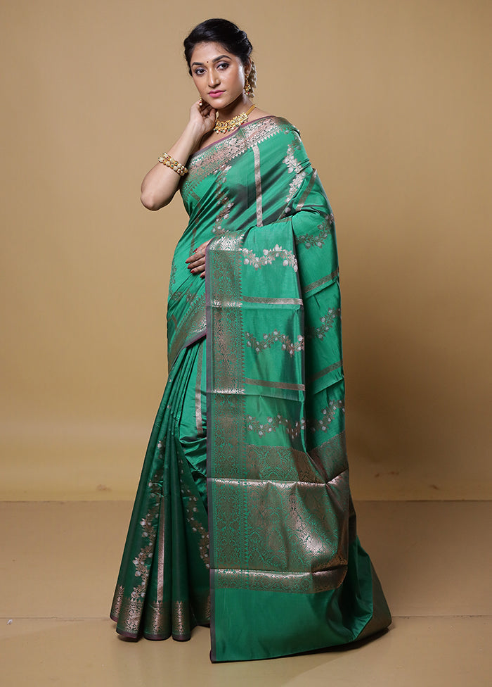 Maroon Dupion Silk Saree With Blouse Piece