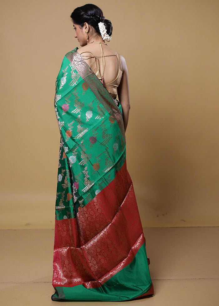 Red Dupion Silk Saree With Blouse Piece