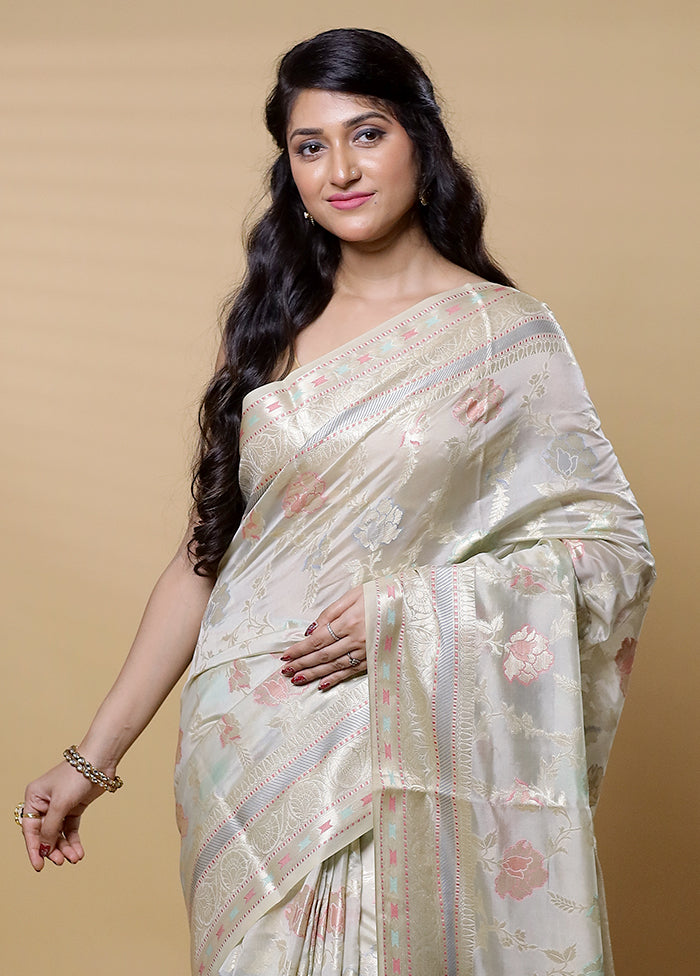 White Kora Silk Saree With Blouse Piece