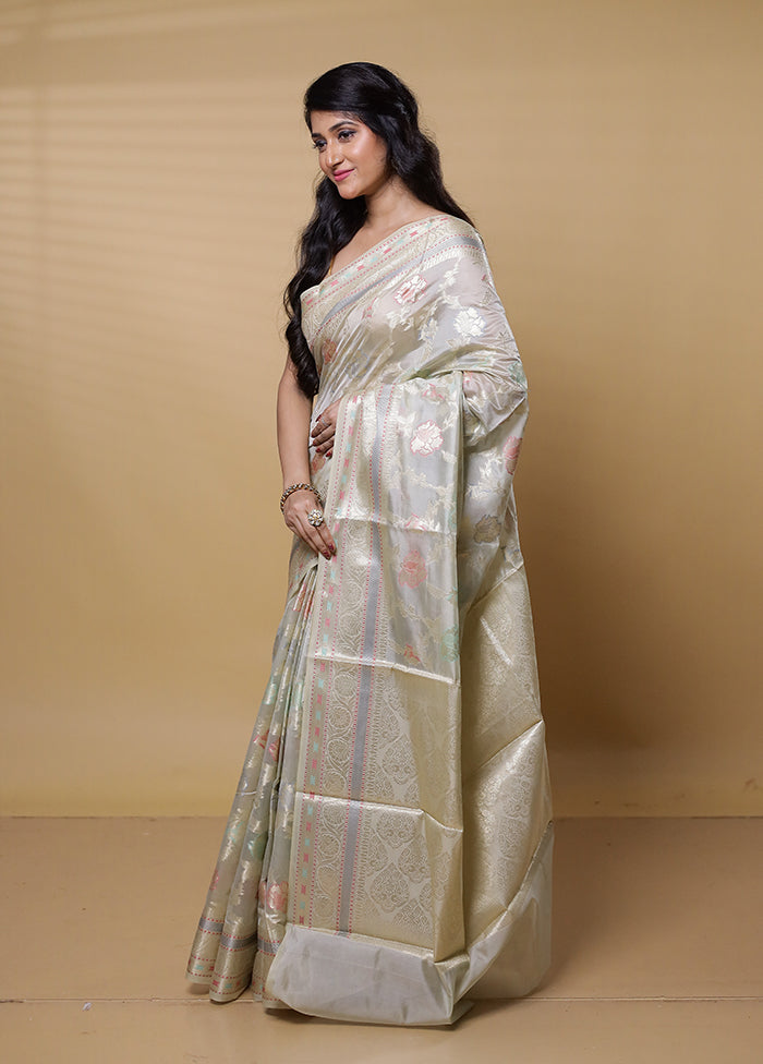 White Kora Silk Saree With Blouse Piece