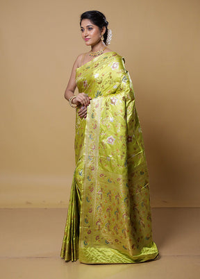 Green Dupion Silk Saree With Blouse Piece