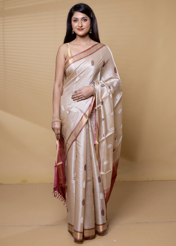 Cream Handloom Tussar Pure Silk Saree With Blouse Piece