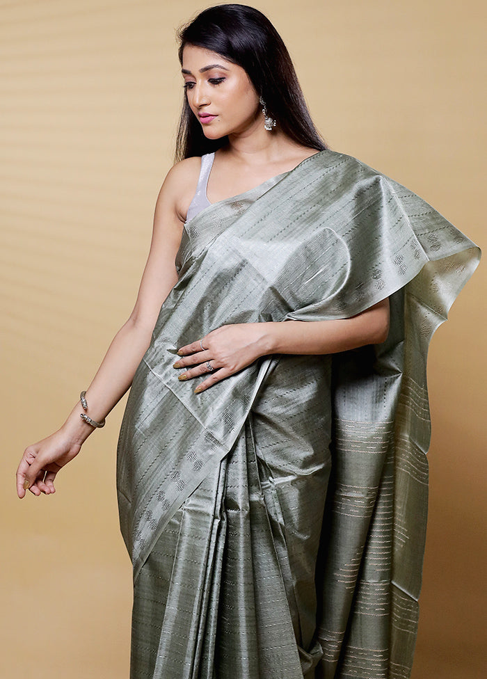 Green Tussar Silk Saree With Blouse Piece