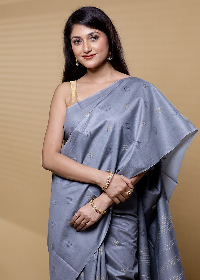 Grey Tussar Silk Saree With Blouse Piece