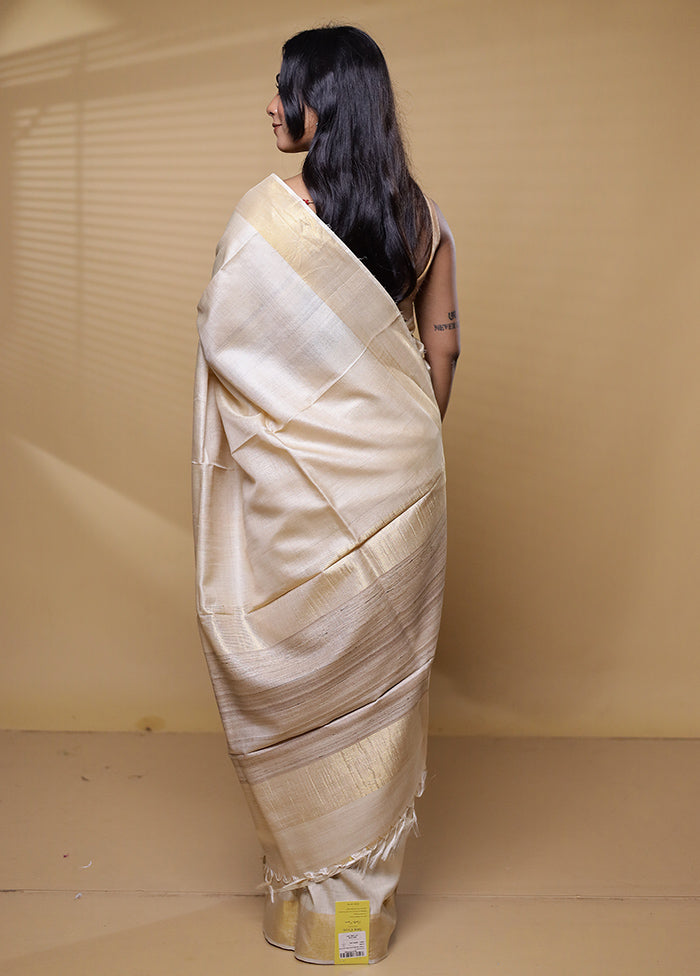 Cream Tussar Silk Saree With Blouse Piece