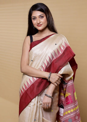 Cream Handloom Tussar Pure Silk Saree With Blouse Piece