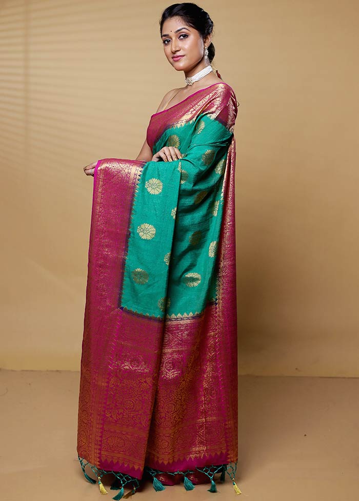 Green Dupion Silk Saree With Blouse Piece