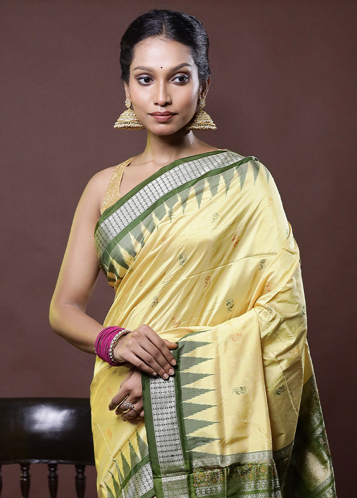 Yellow Handloom Bomkai Pure Silk Saree With Blouse Piece