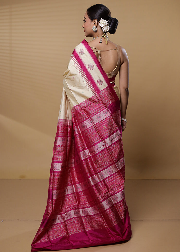 Cream Handloom Bomkai Pure Silk Saree With Blouse Piece