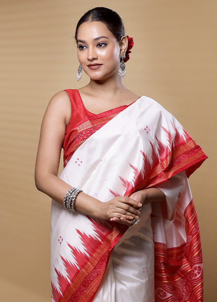 White Handloom Patola Pure Silk Saree With Blouse Piece