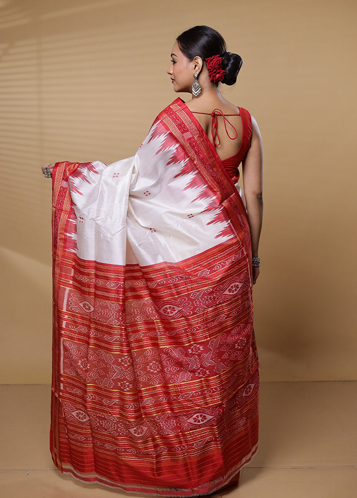 White Handloom Patola Pure Silk Saree With Blouse Piece