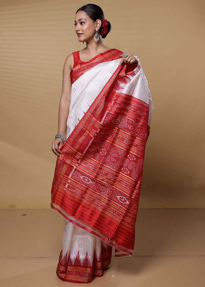 White Handloom Patola Pure Silk Saree With Blouse Piece