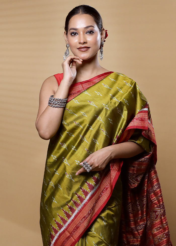 Green Handloom Patola Pure Silk Saree With Blouse Piece