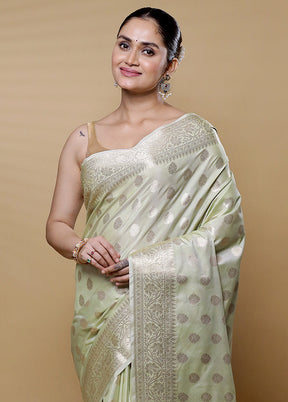 Green Dupion Silk Saree With Blouse Piece