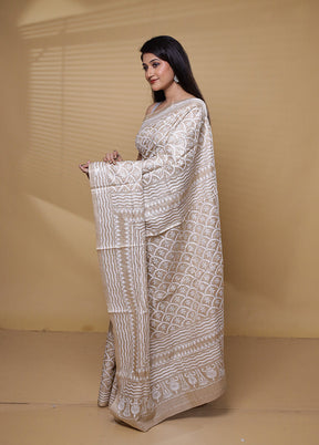 Cream Handloom Kantha Stitch Pure Silk Saree With Blouse Piece