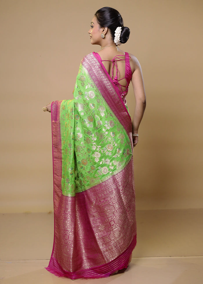 Green Georgette Saree With Blouse Piece