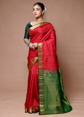 Red Handloom Kanjivaram Pure Silk Saree With Blouse Piece