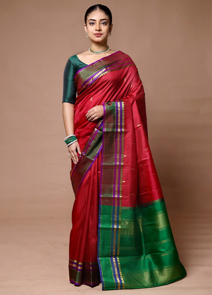 Red Handloom Kanjivaram Pure Silk Saree With Blouse Piece