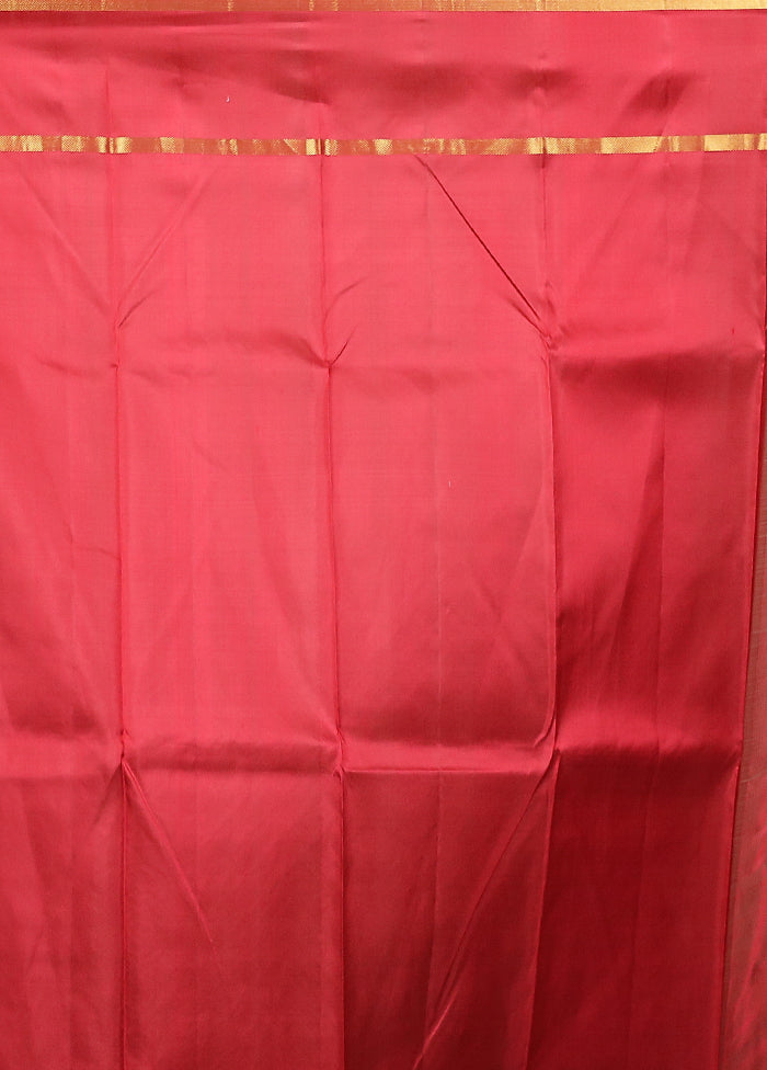 Green Handloom Kanjivaram Pure Silk Saree With Blouse Piece